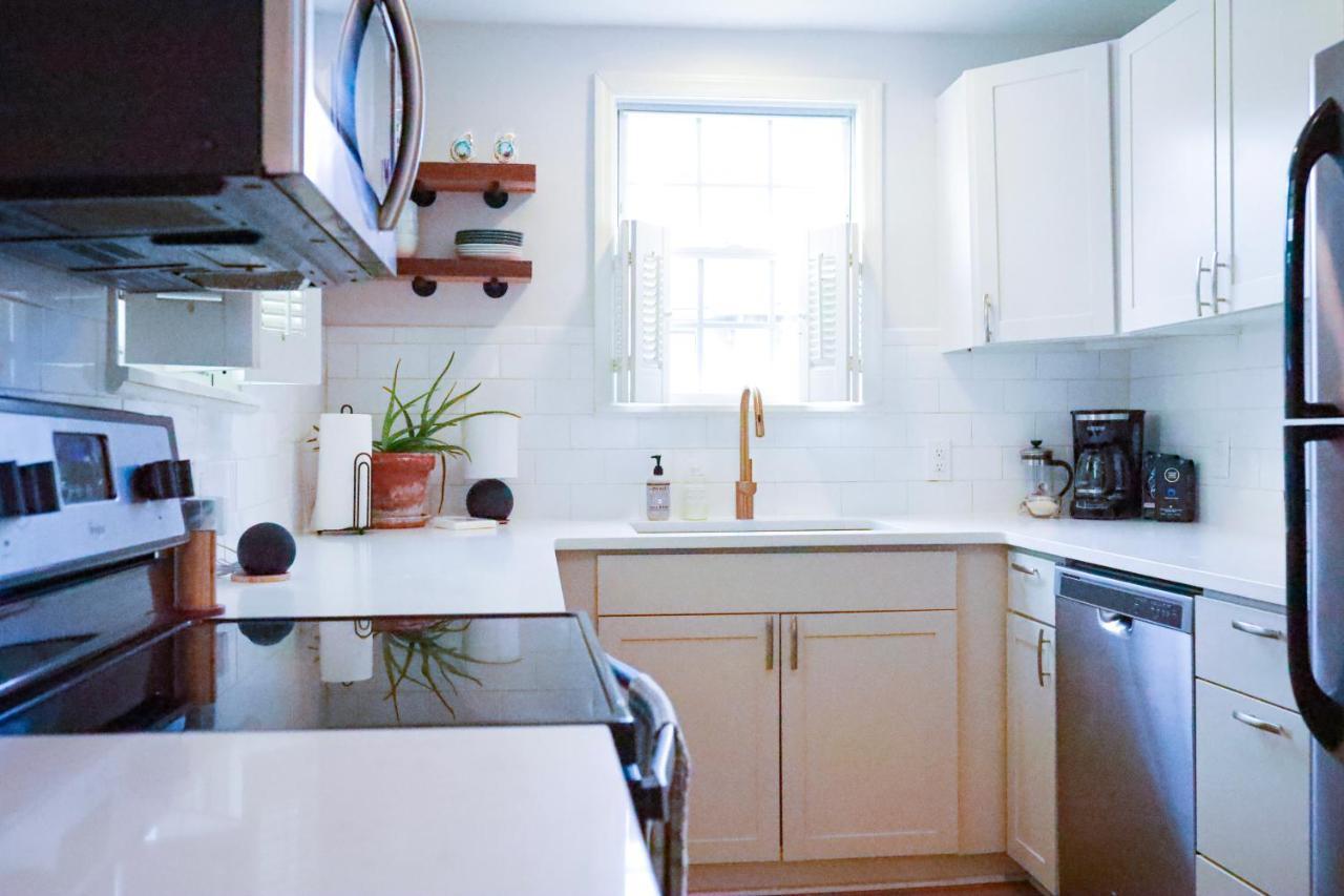 Sleeps 10! Minutes To Parris Island & Downtown Villa Beaufort Exteriör bild
