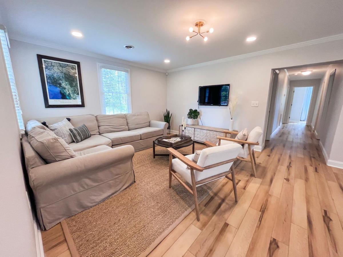 Sleeps 10! Minutes To Parris Island & Downtown Villa Beaufort Exteriör bild